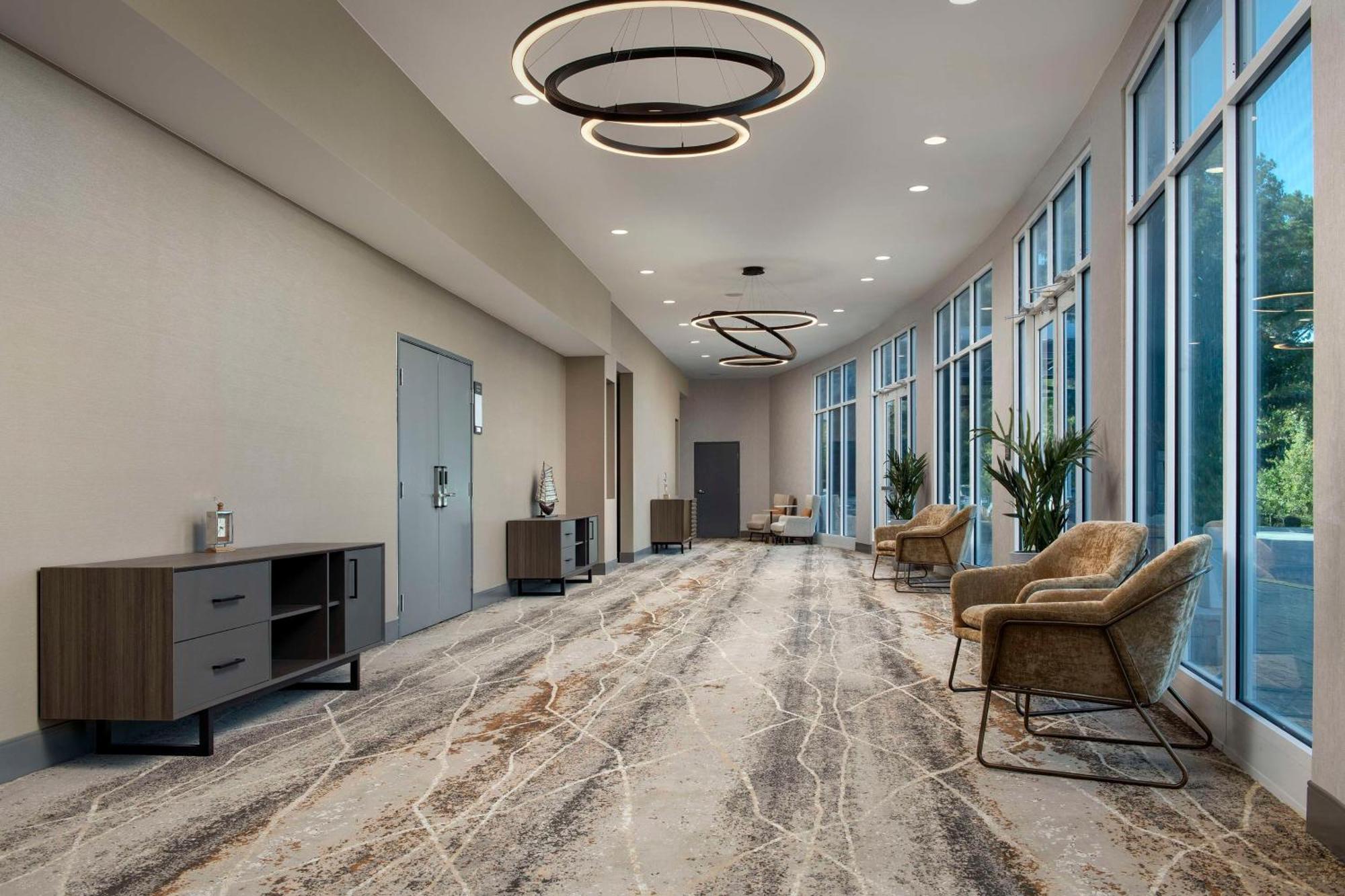 Doubletree By Hilton Chattanooga Hamilton Place Exterior photo